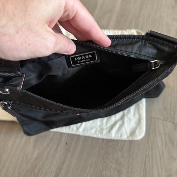 PRADA Shoulder Bag Nylon Triangle Logo Plate Zipper Black - Picture 3 of 6